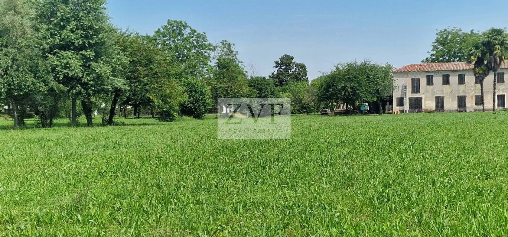 Rustico - Casale in vendita a Cessalto