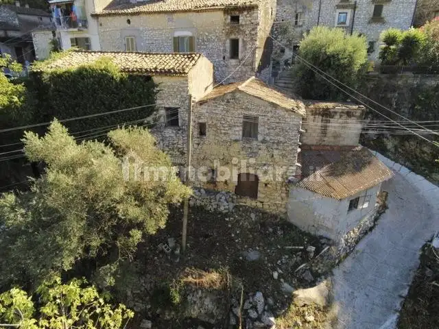 Rustico - Casale in vendita a Castelnuovo Parano