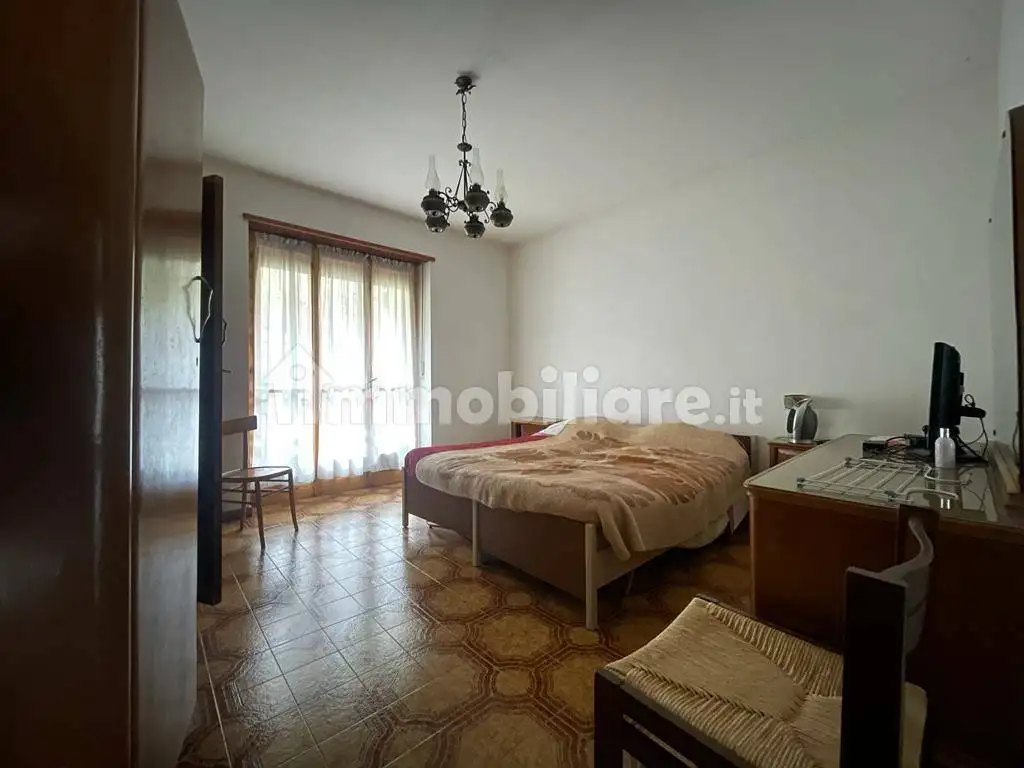 Trilocale via Breno, Breno, Chialamberto - foto 5