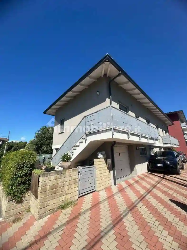 Villetta a schiera - foto 2