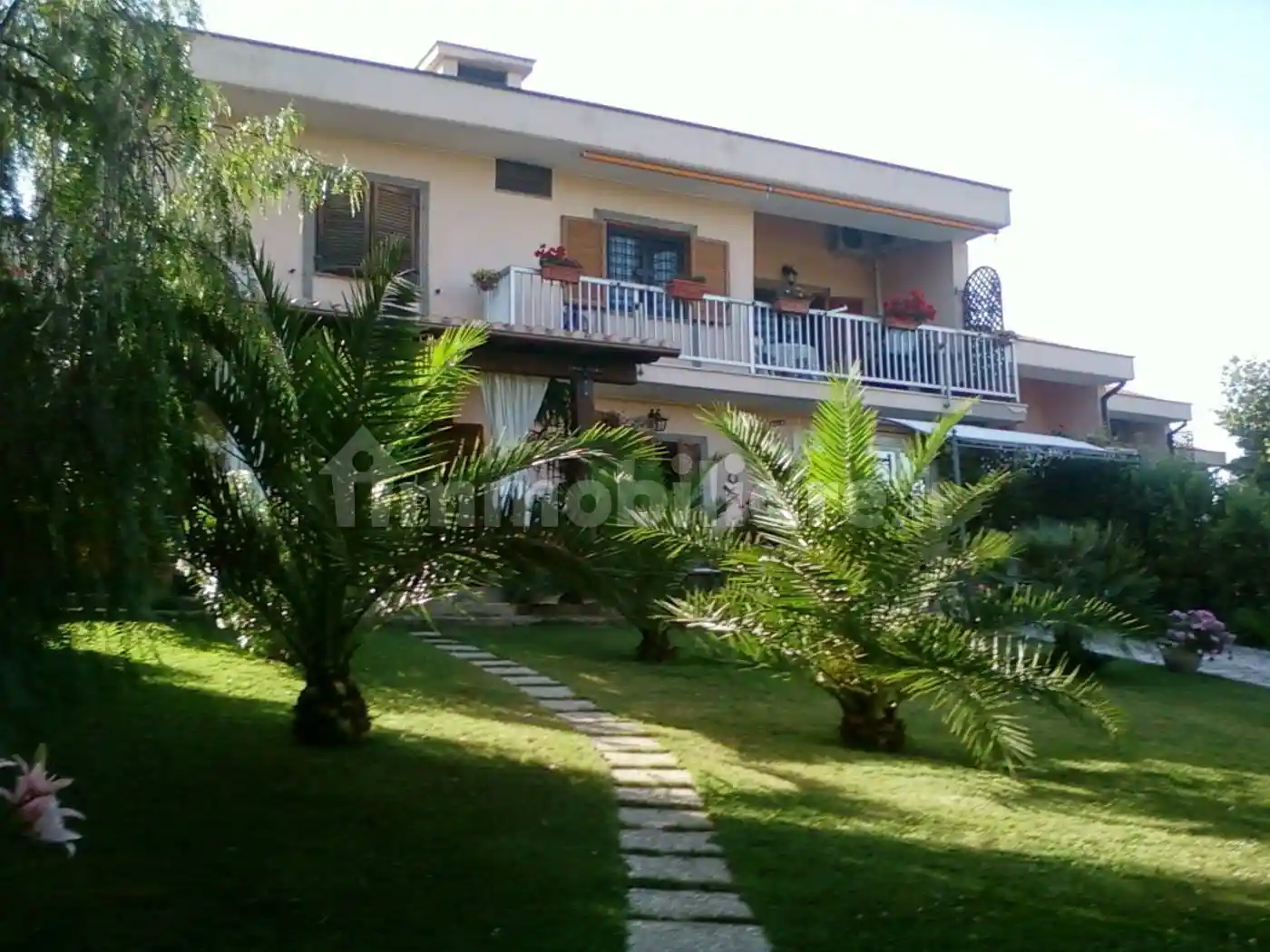 Villa in vendita a Pomezia