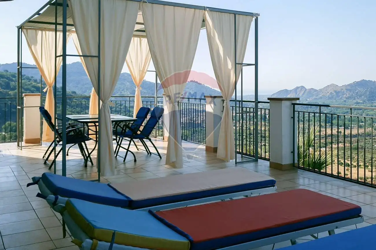 Villa in vendita a Graniti