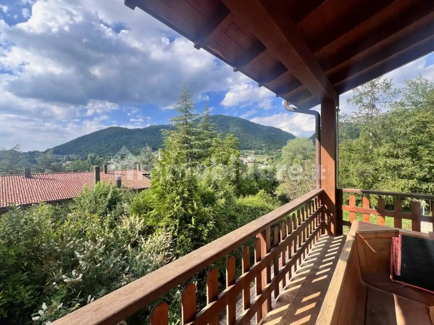 Villa in vendita a Castel d'Aiano