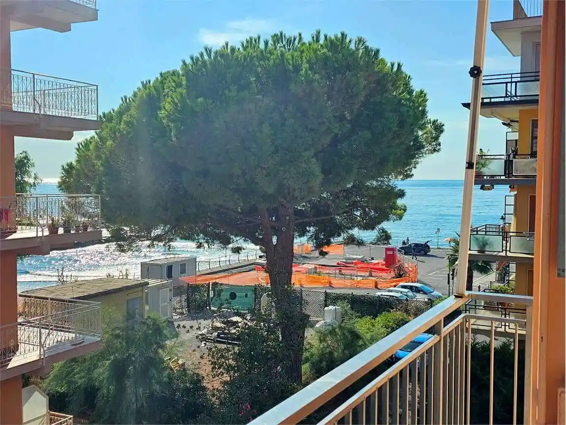 Appartamento in vendita a San Bartolomeo al Mare