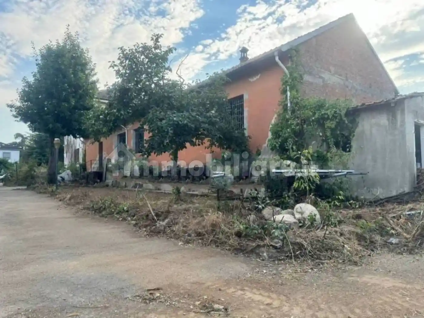 Casa indipendente in vendita a Alessandria