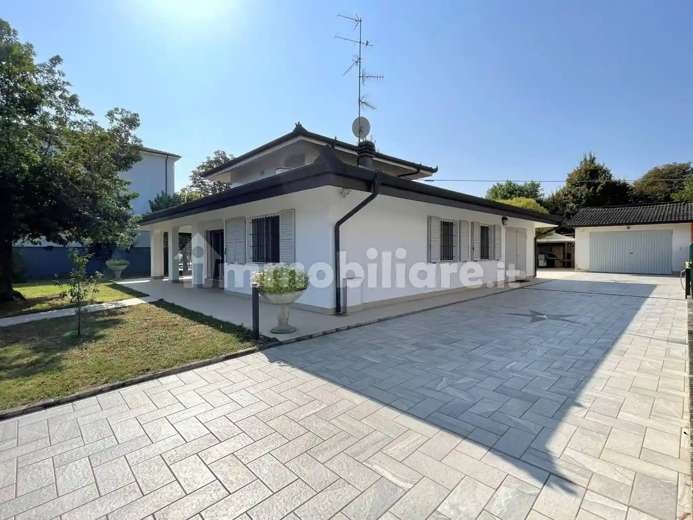 Villa in vendita a Soliera