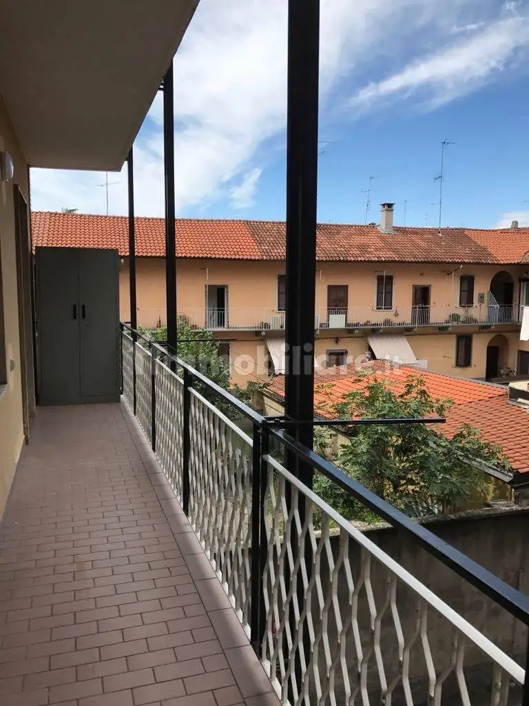 Appartamento in affitto a Castellanza