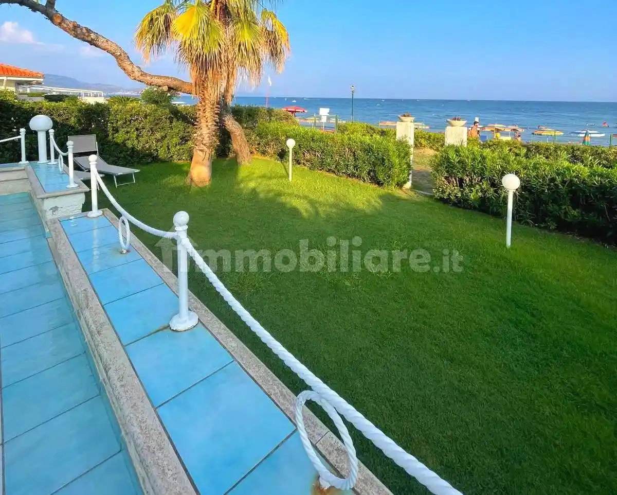 Villa in vendita a San Felice Circeo