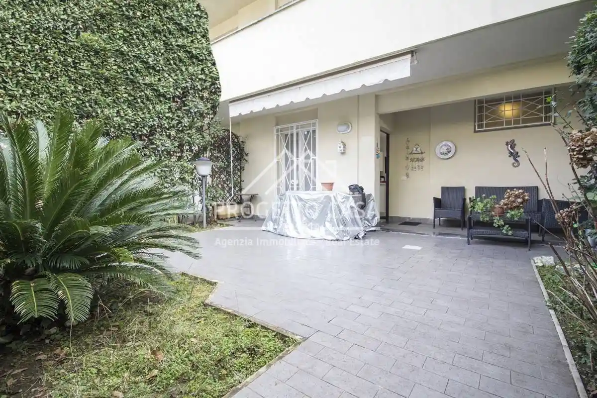 Appartamento in vendita a Pietrasanta