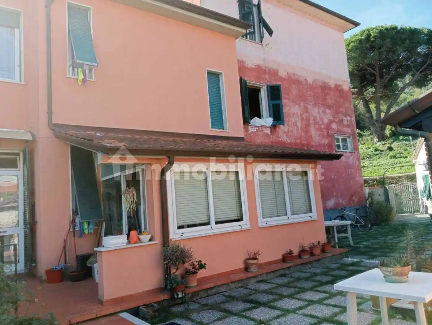 Casa indipendente in vendita a Ameglia