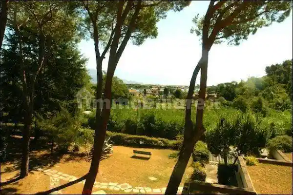 Appartamento in vendita a Ameglia