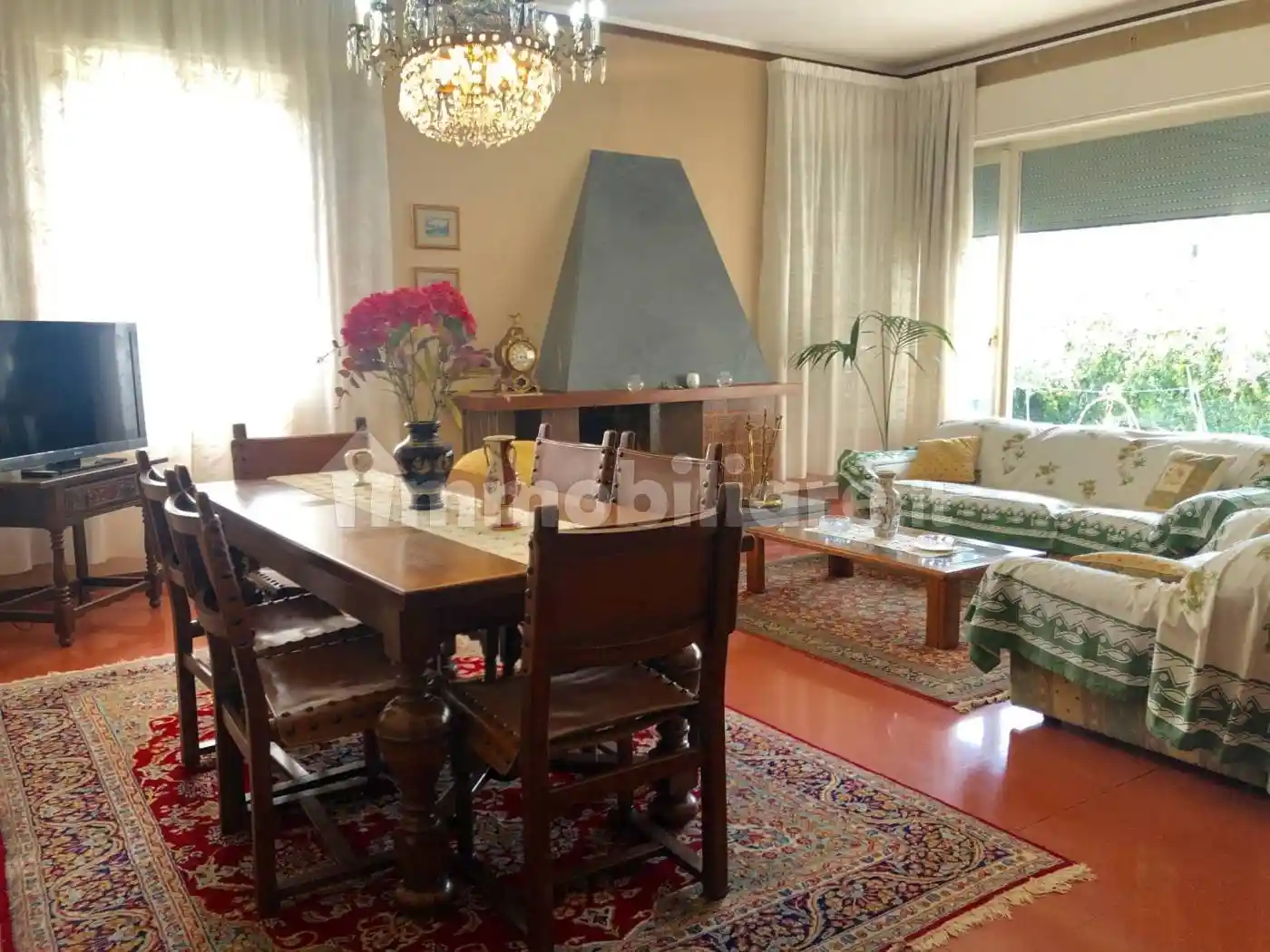 Villa in vendita a Sarzana