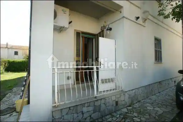 Appartamento in vendita a Ameglia