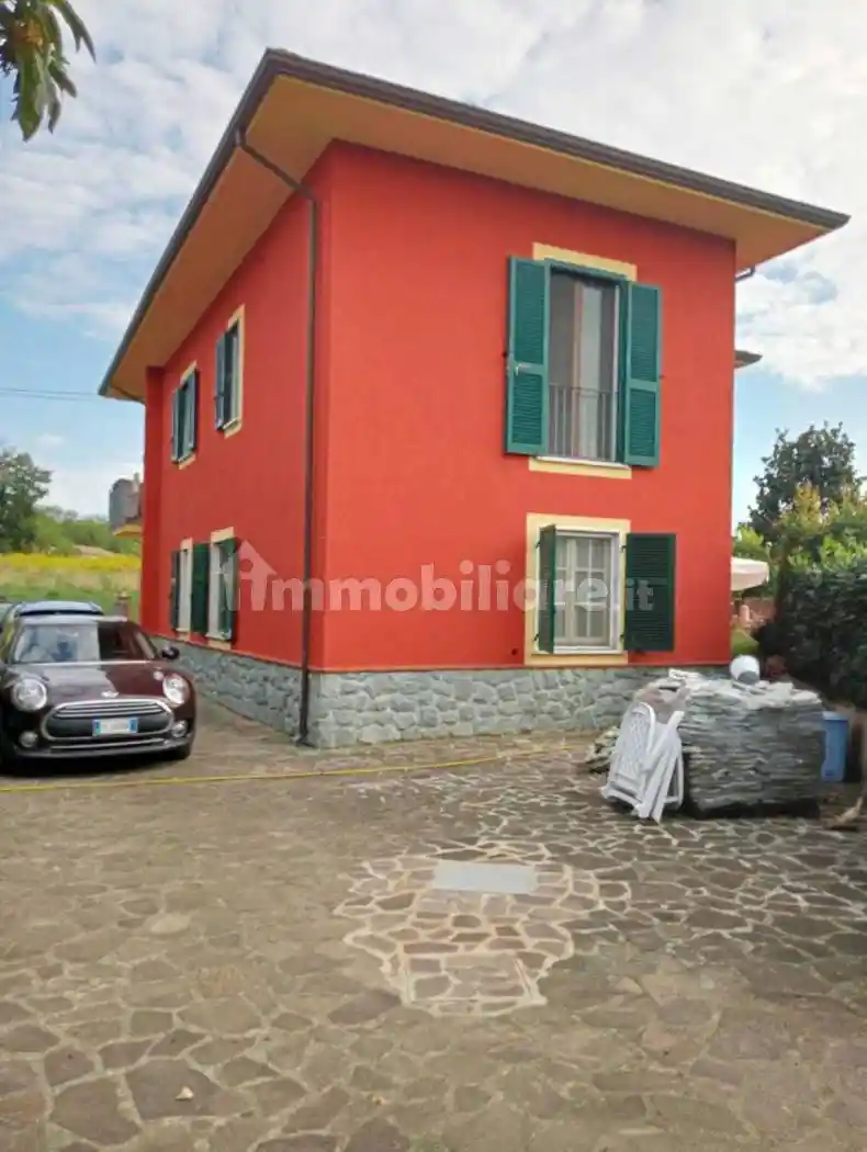 Villa in vendita a Santo Stefano di Magra