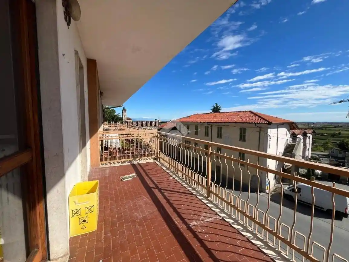 Appartamento in vendita a Envie