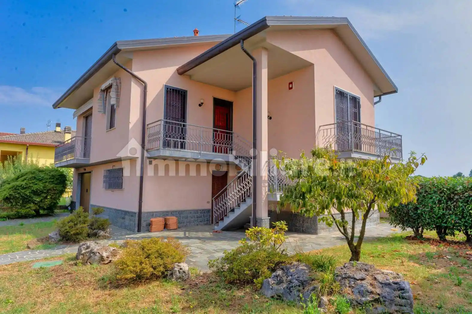 Villa in vendita a Gorla Maggiore