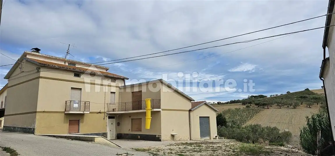 Rustico - Casale in vendita a Lanciano