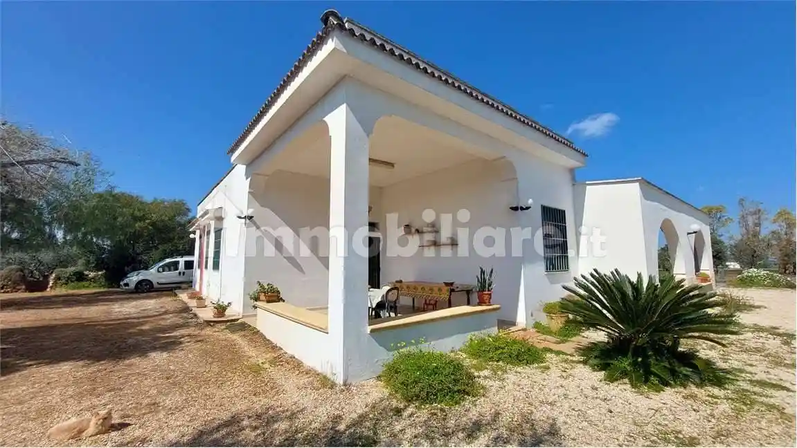 Villa in vendita a Carovigno