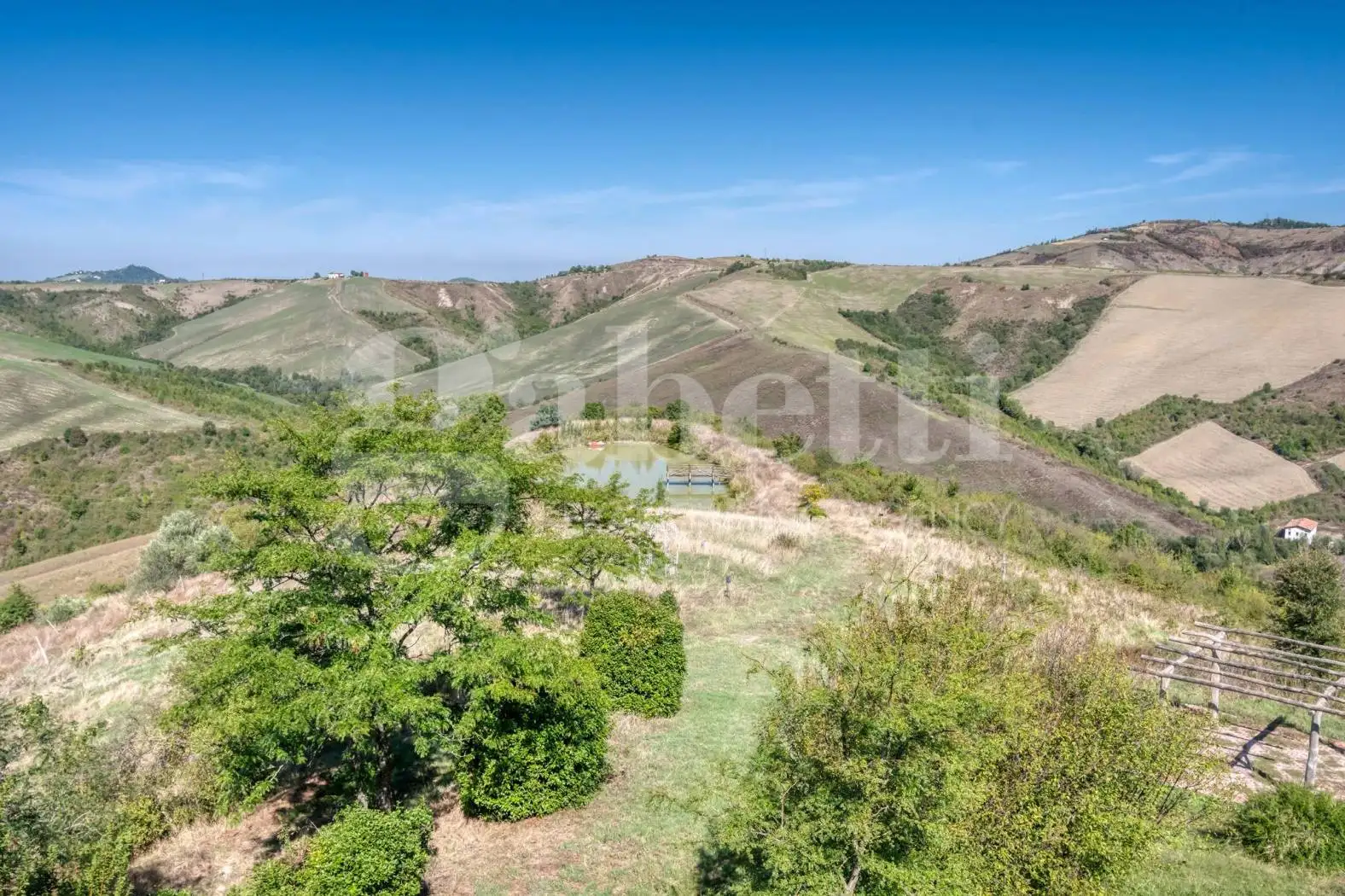 Rustico - Casale in vendita a Pianoro