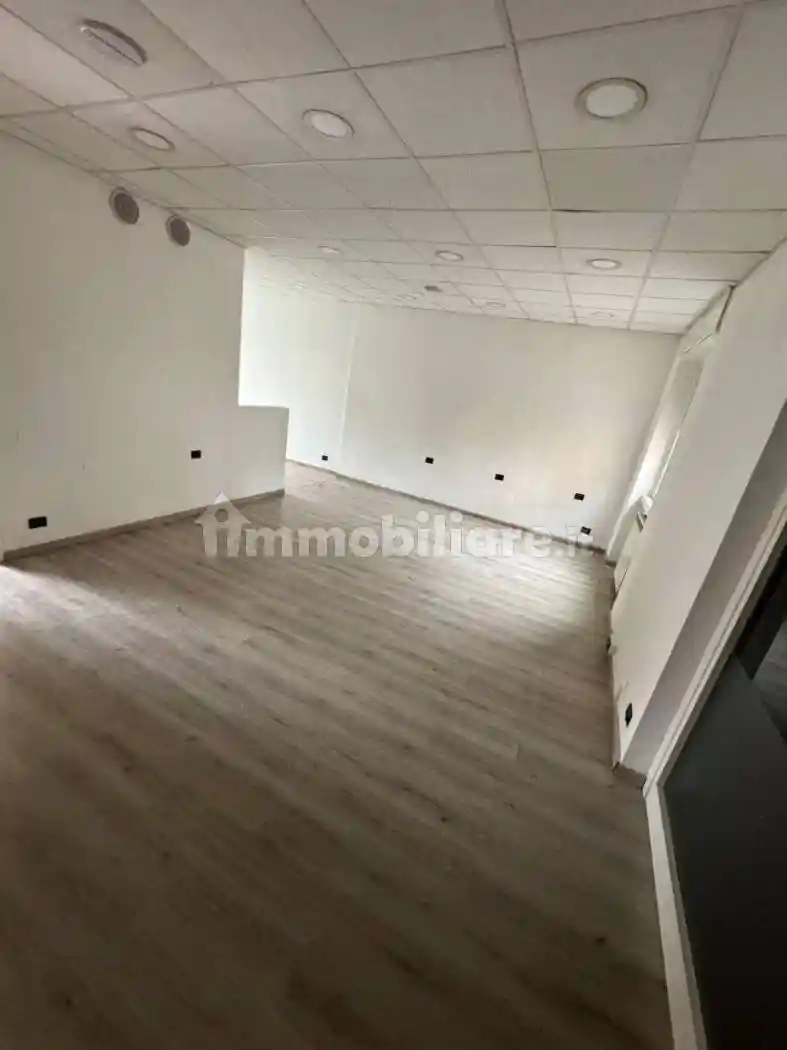 Appartamento in vendita a Lainate