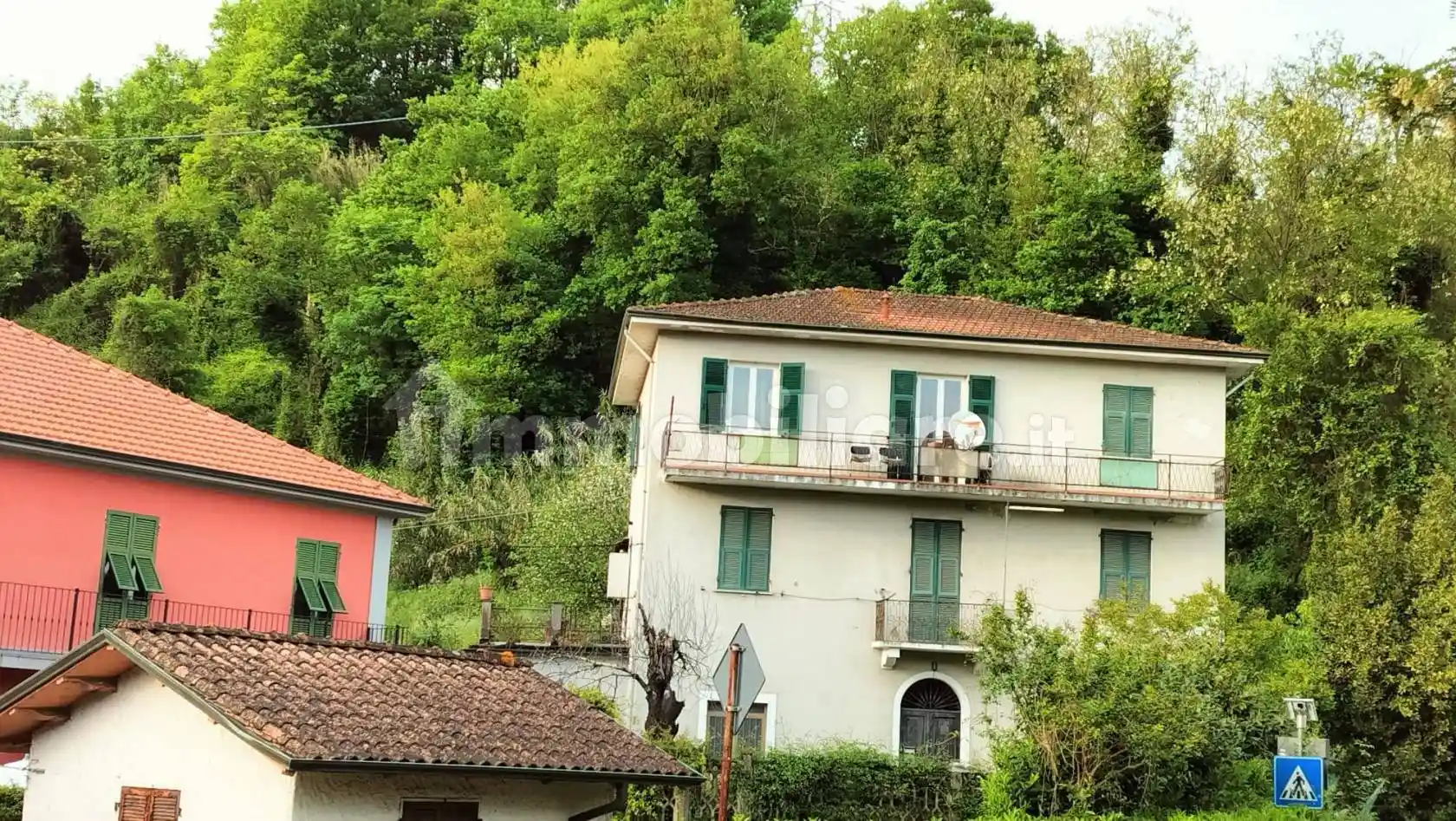 Casa indipendente in vendita a Calice al Cornoviglio