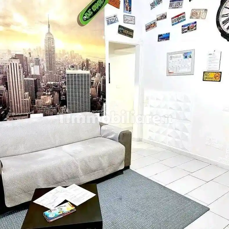 Appartamento in affitto a Napoli