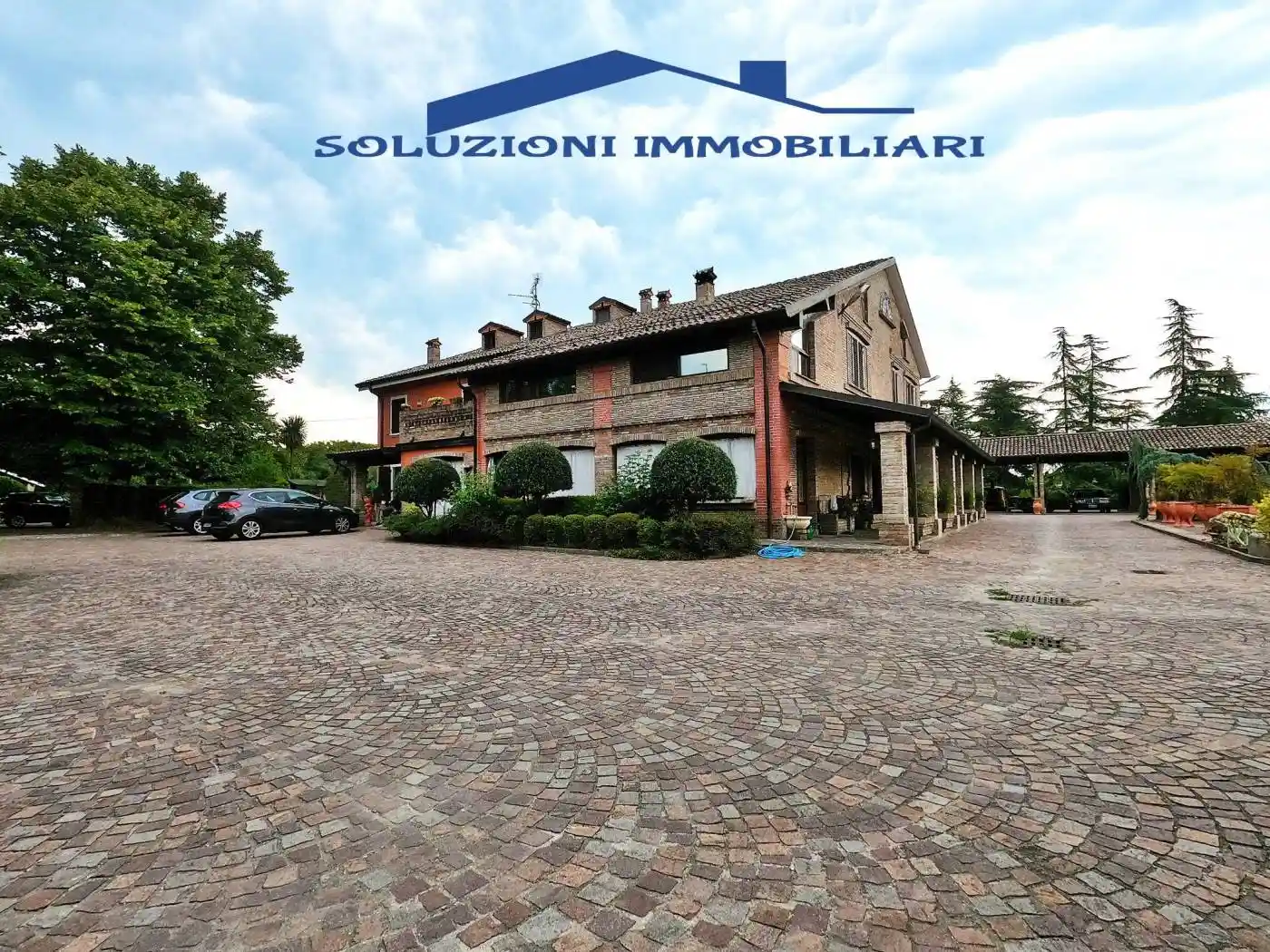 Villa in vendita a Fidenza