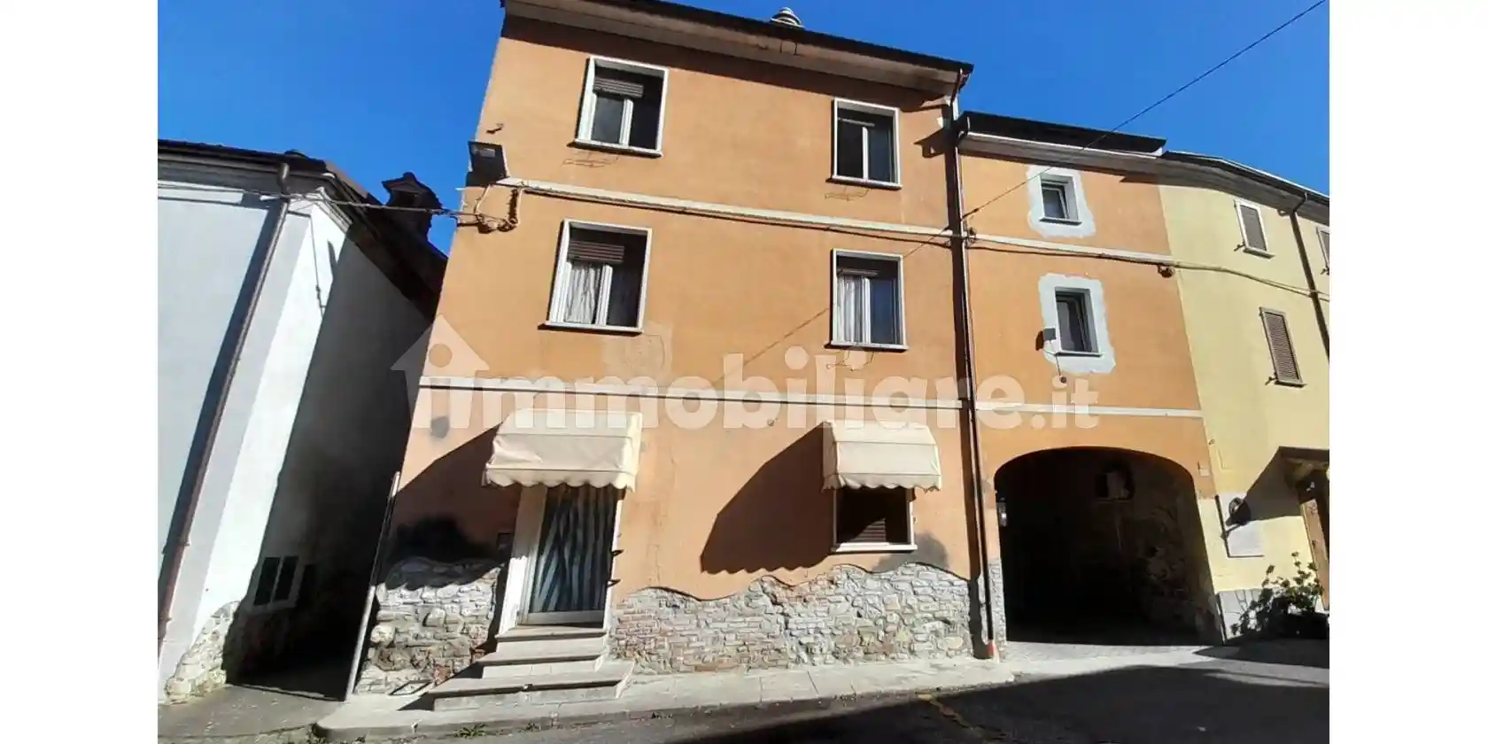 Villa in vendita a Retorbido