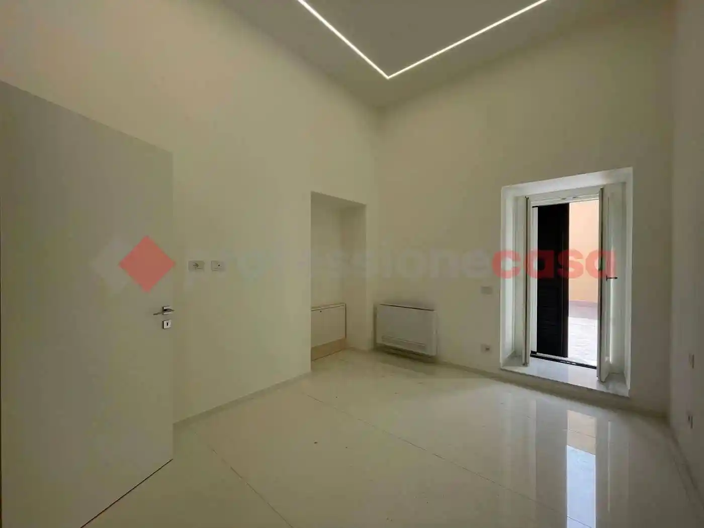 Quadrilocale via Roma, 46, Centro, Terracina - foto 2