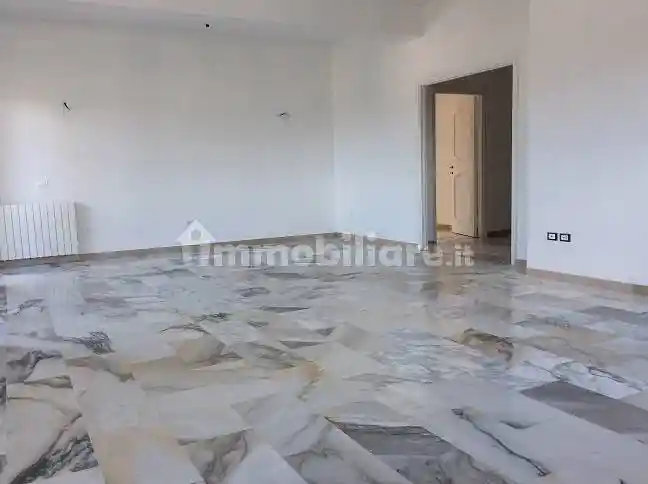 Quadrilocale viale Tiziano 108, Villaggio Olimpico, Roma - foto 3