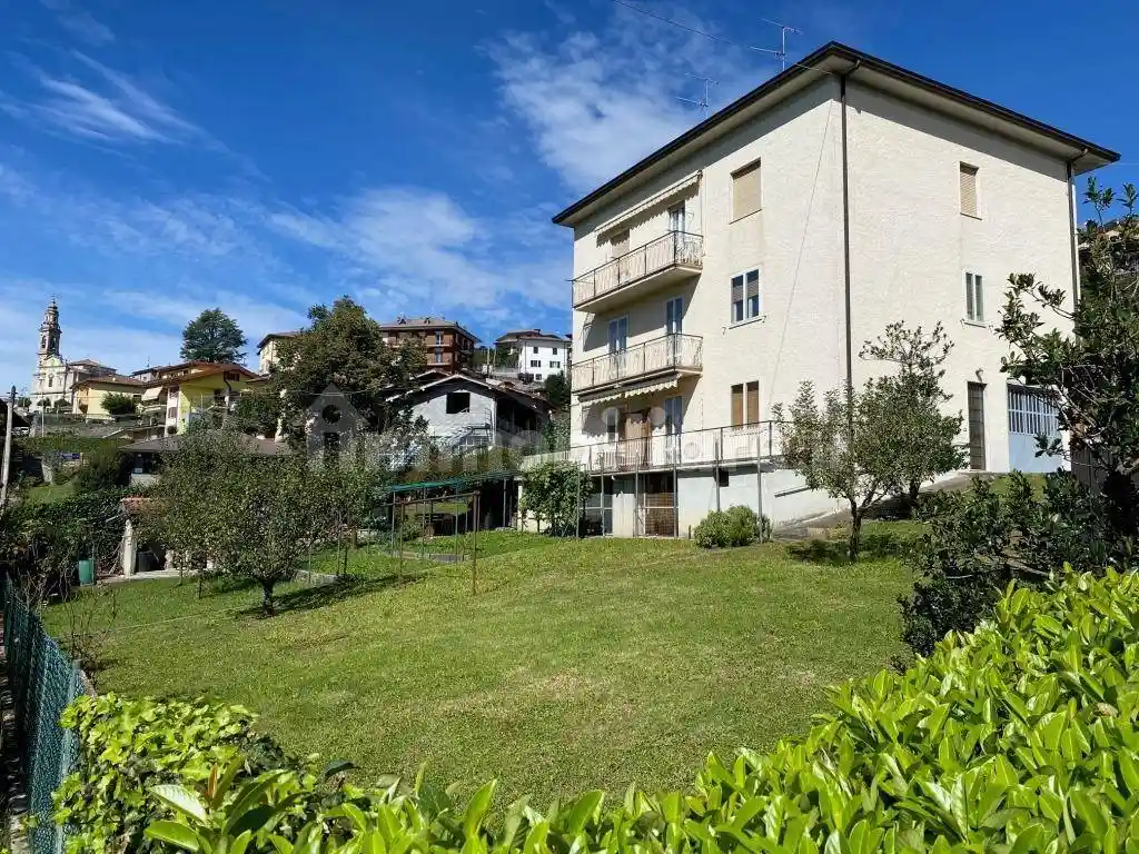 Appartamento in vendita a Berbenno