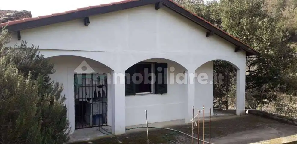 Casa indipendente in vendita a Ortovero