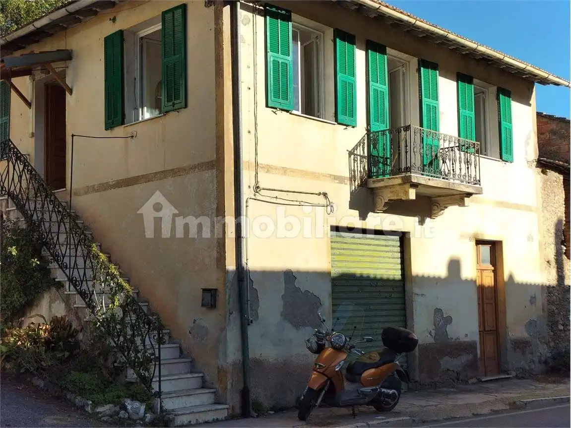 Rustico - Casale in vendita a Onzo