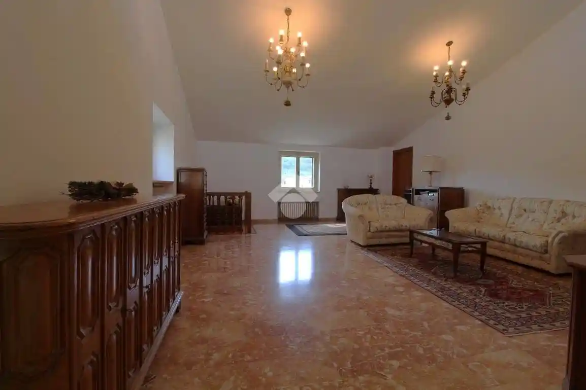 Quadrilocale via Teatro Antico 23, Centro, Teramo - foto 2