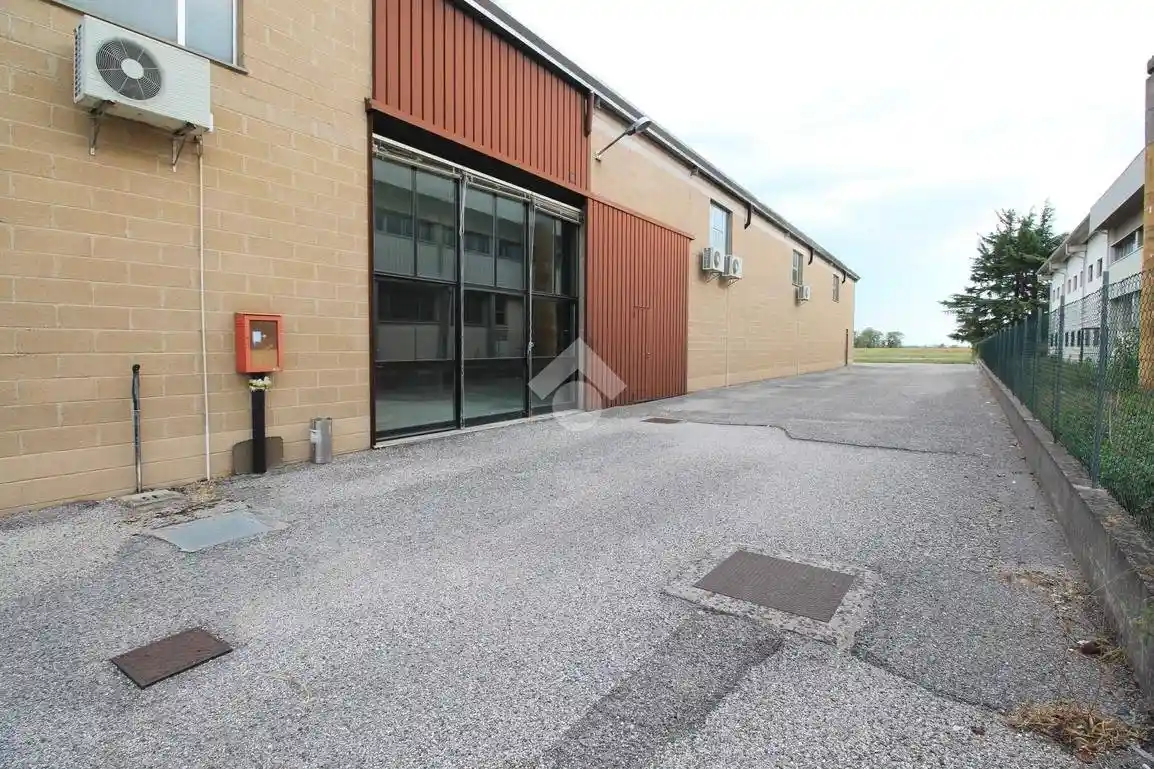 Rustico Strada Statale 54 9, Zona Industriale II, Remanzacco - foto 5