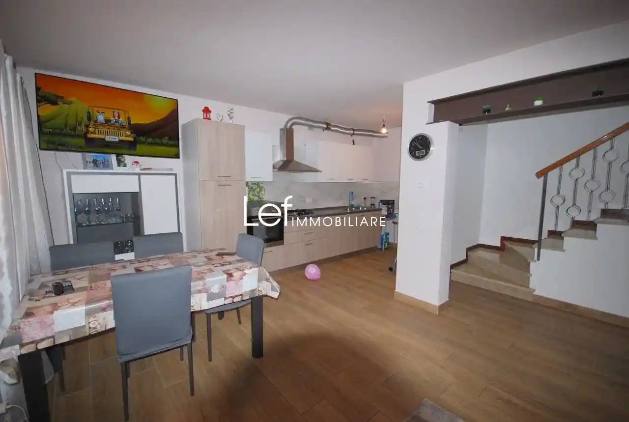 Villa unifamiliare via Giuseppe Mazzini, Centro, Sarmede - foto 3