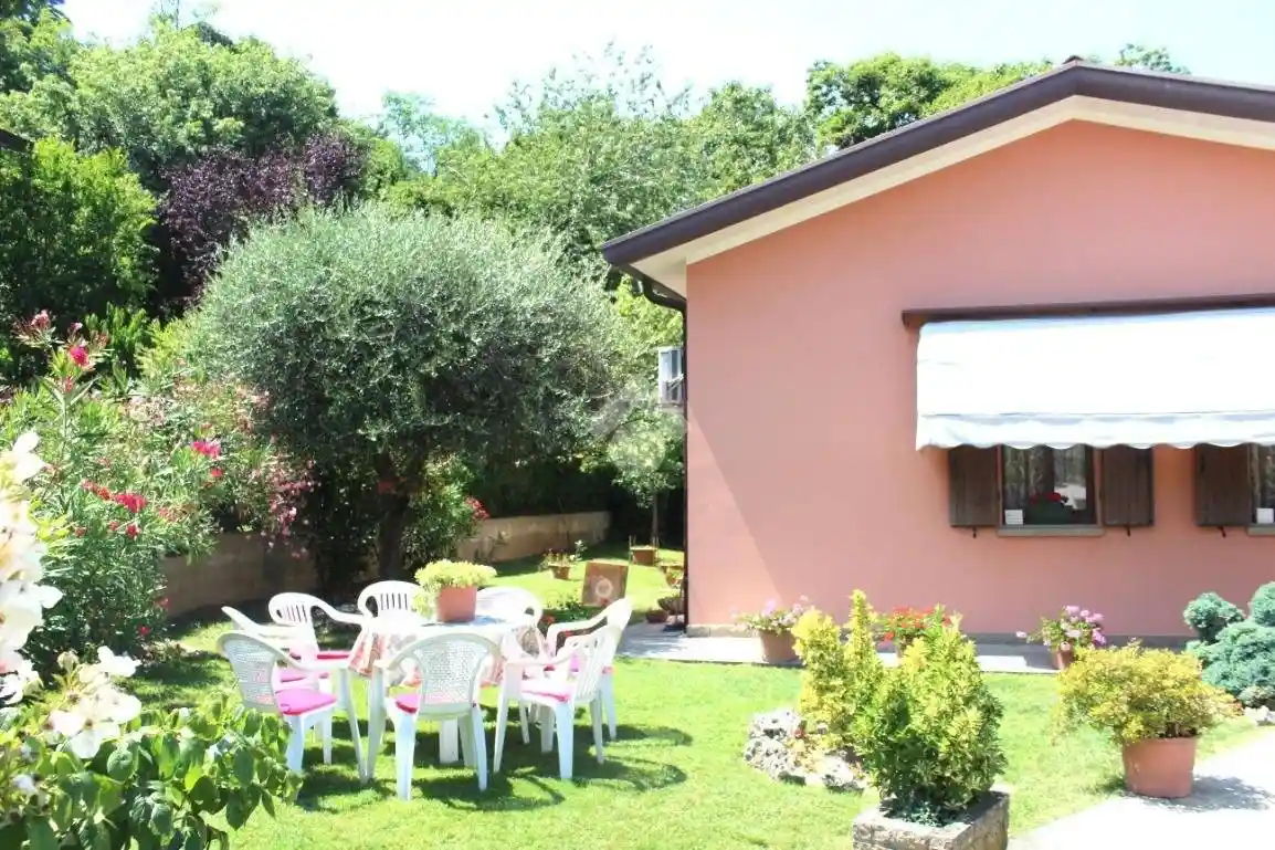Villa in vendita a Rovolon