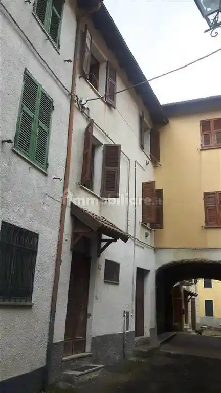Casa indipendente in vendita a Cantalupo Ligure