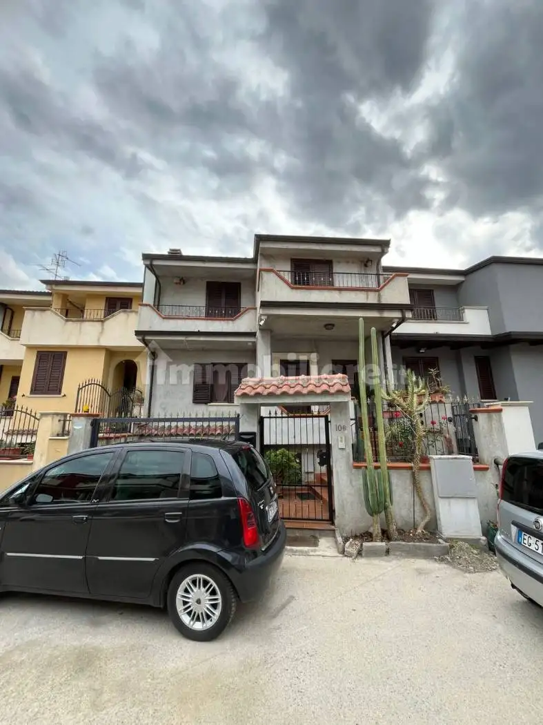 Villetta a schiera in vendita a Marina di Gioiosa Ionica