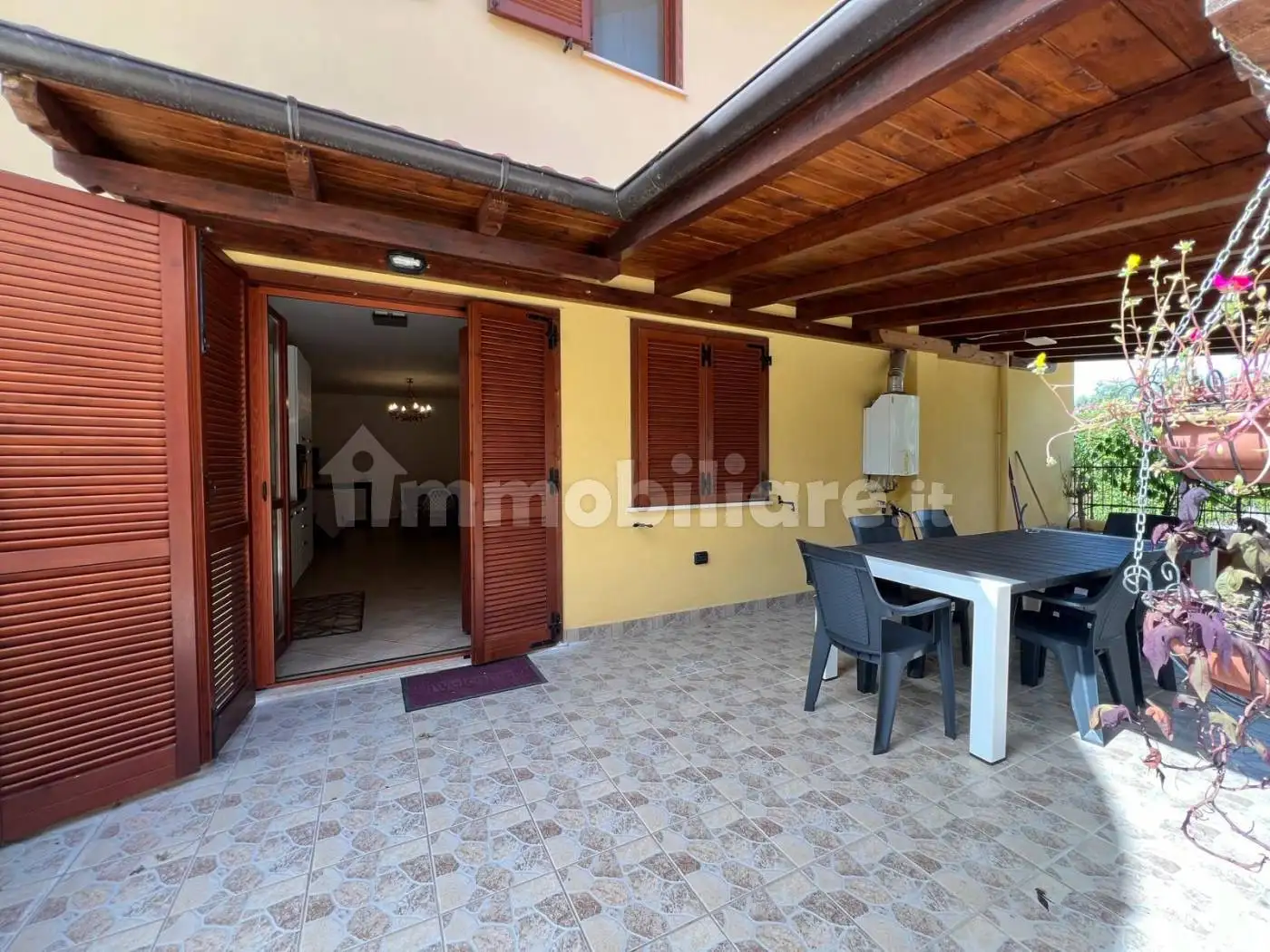 Appartamento in affitto a Itri