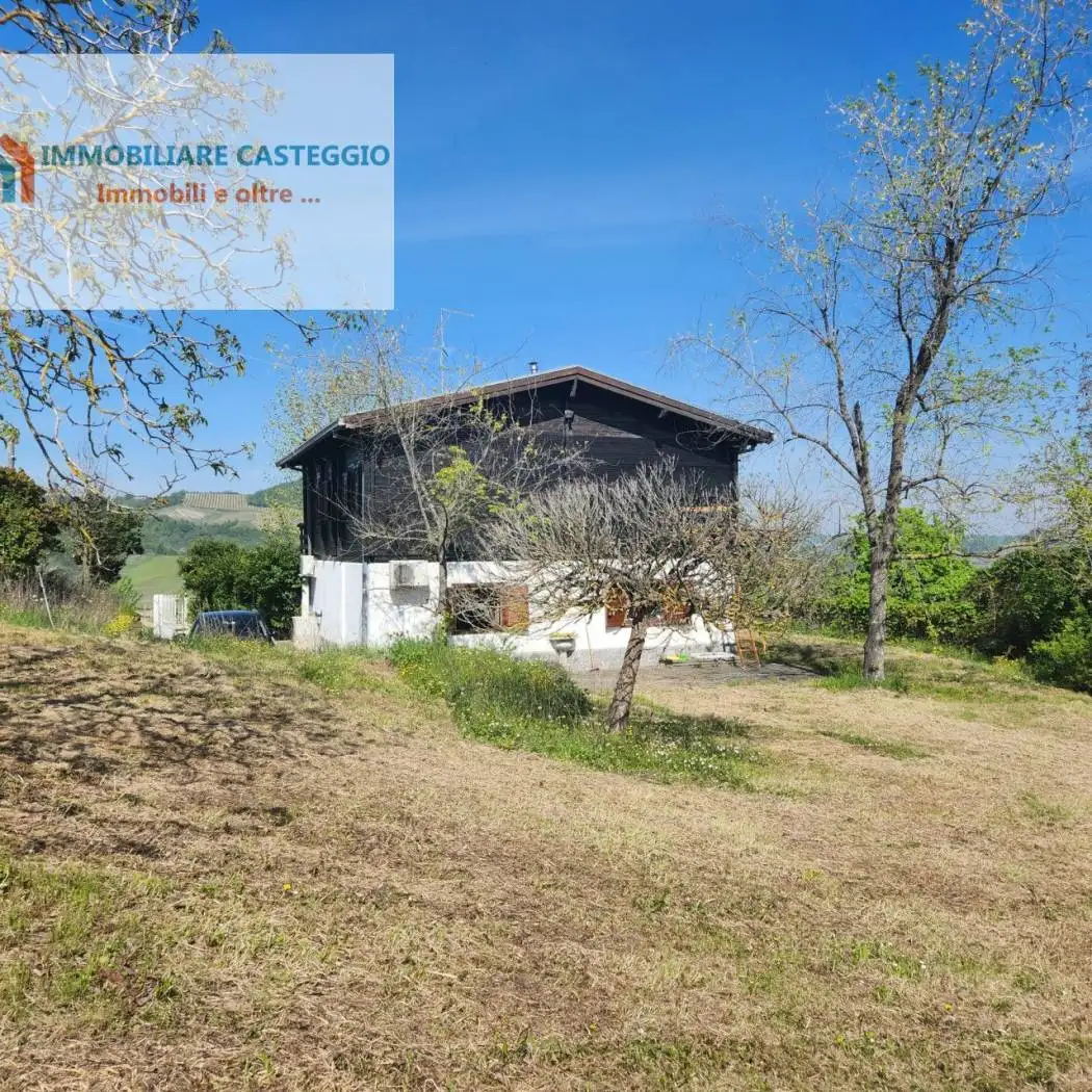 Casa indipendente in vendita a Borgoratto Mormorolo