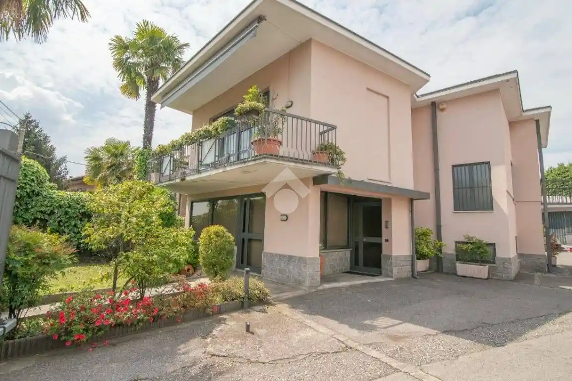Villa in vendita a Giussano