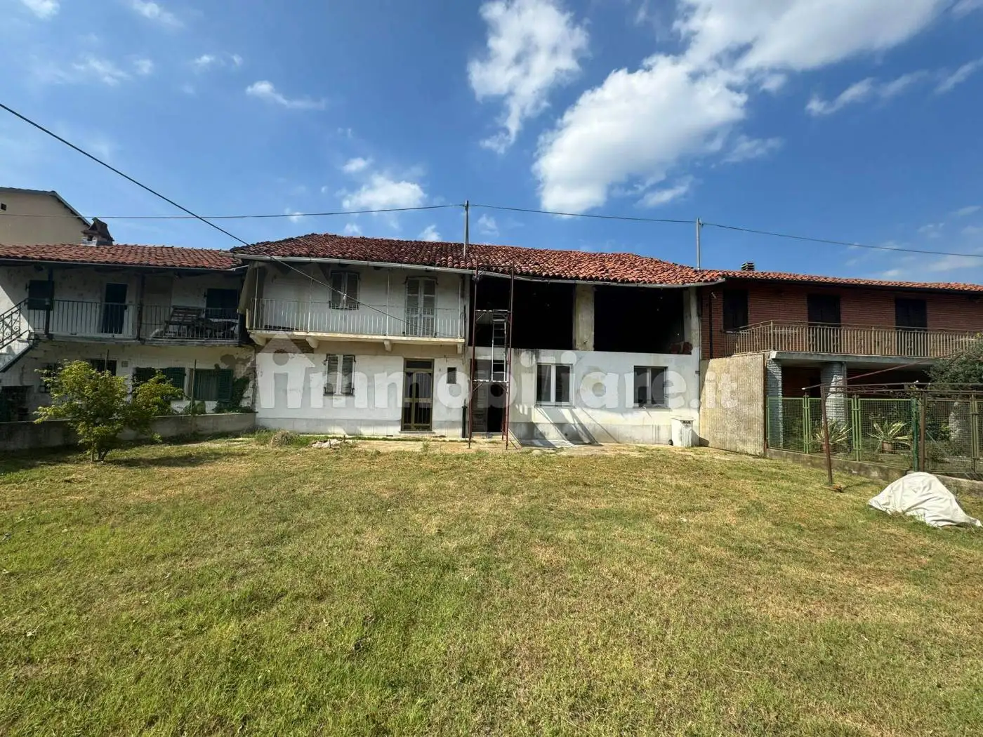 Rustico - Casale in vendita a Ceresole Alba