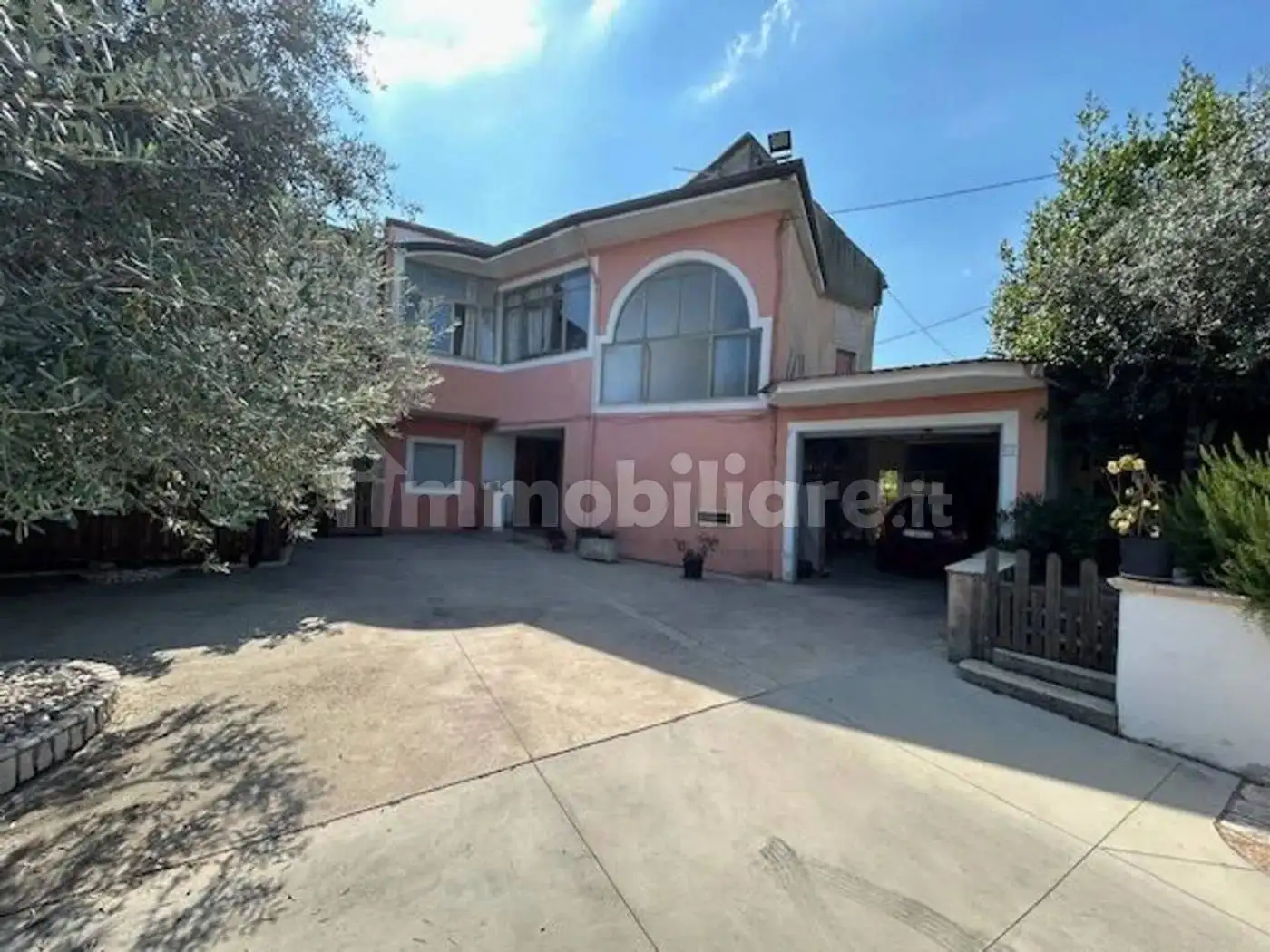 Villa in vendita a Campagna