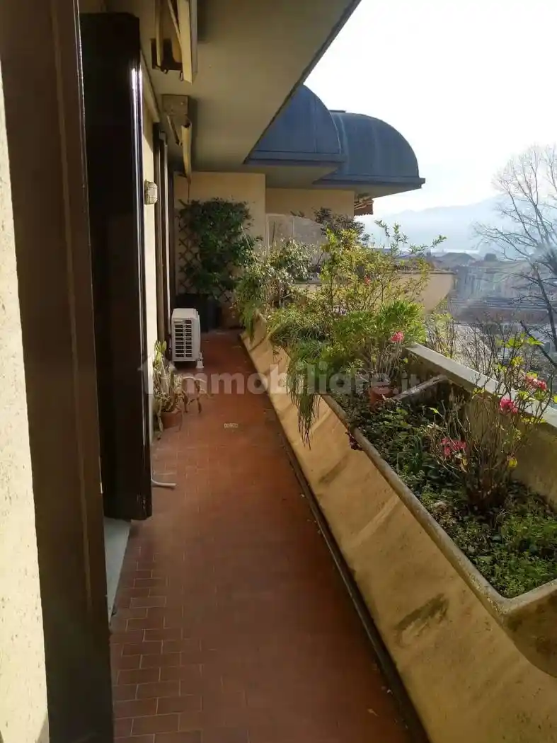 Appartamento via Graziano Tubi 12, Caleotto, Lecco - foto 4