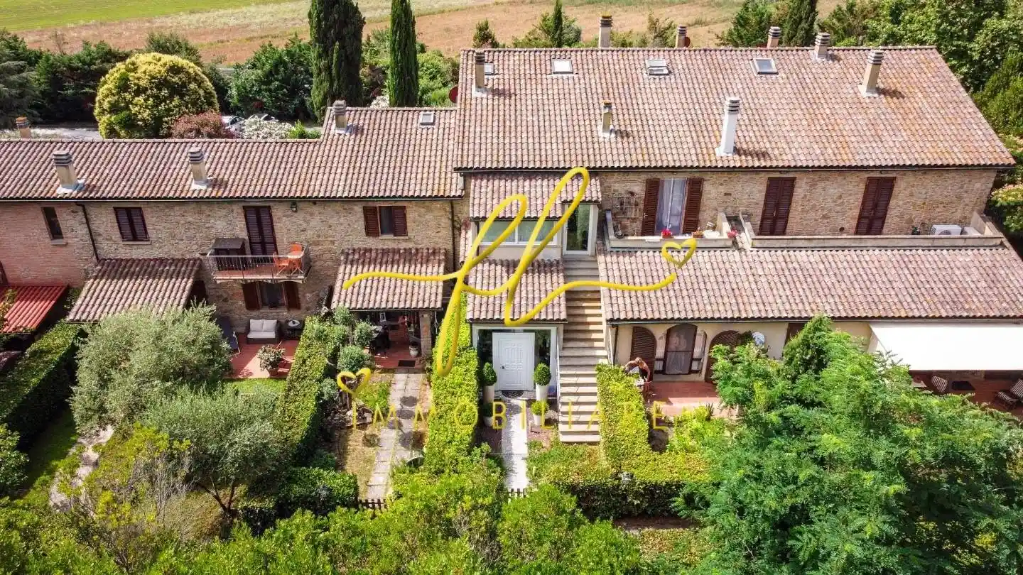 Villetta a schiera in vendita a Riparbella