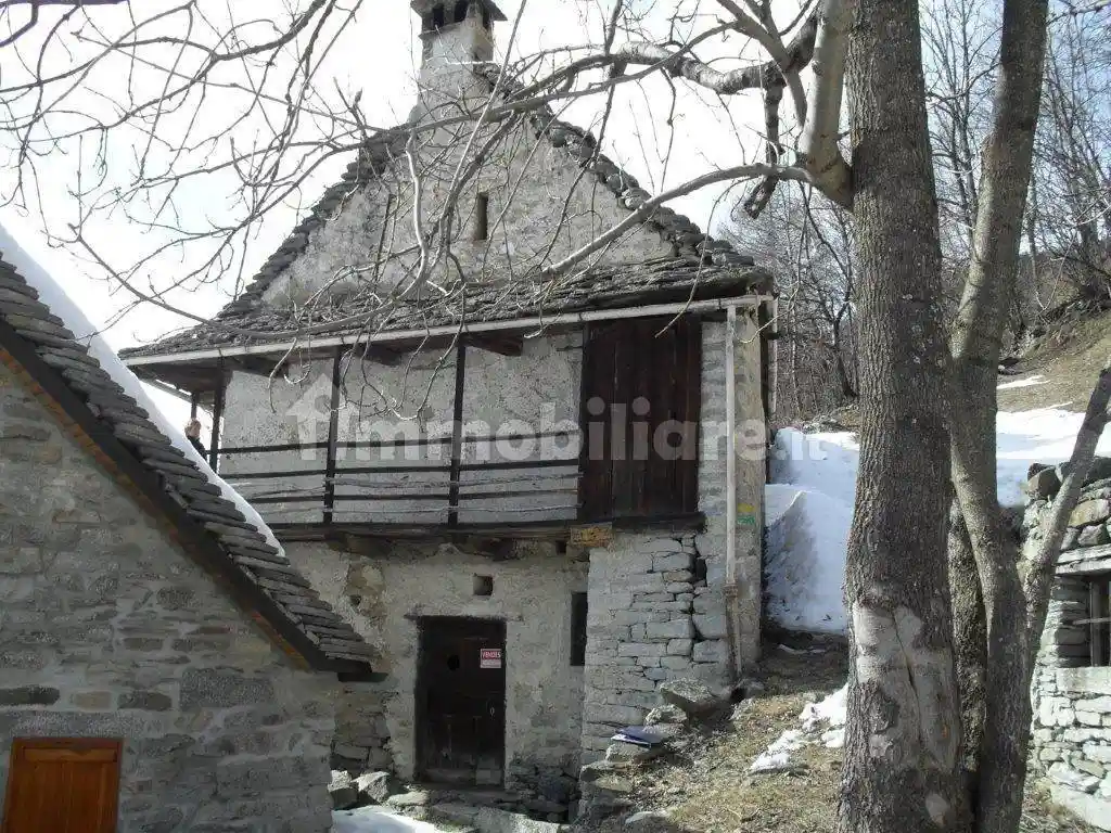Rustico - Casale in vendita a Varzo