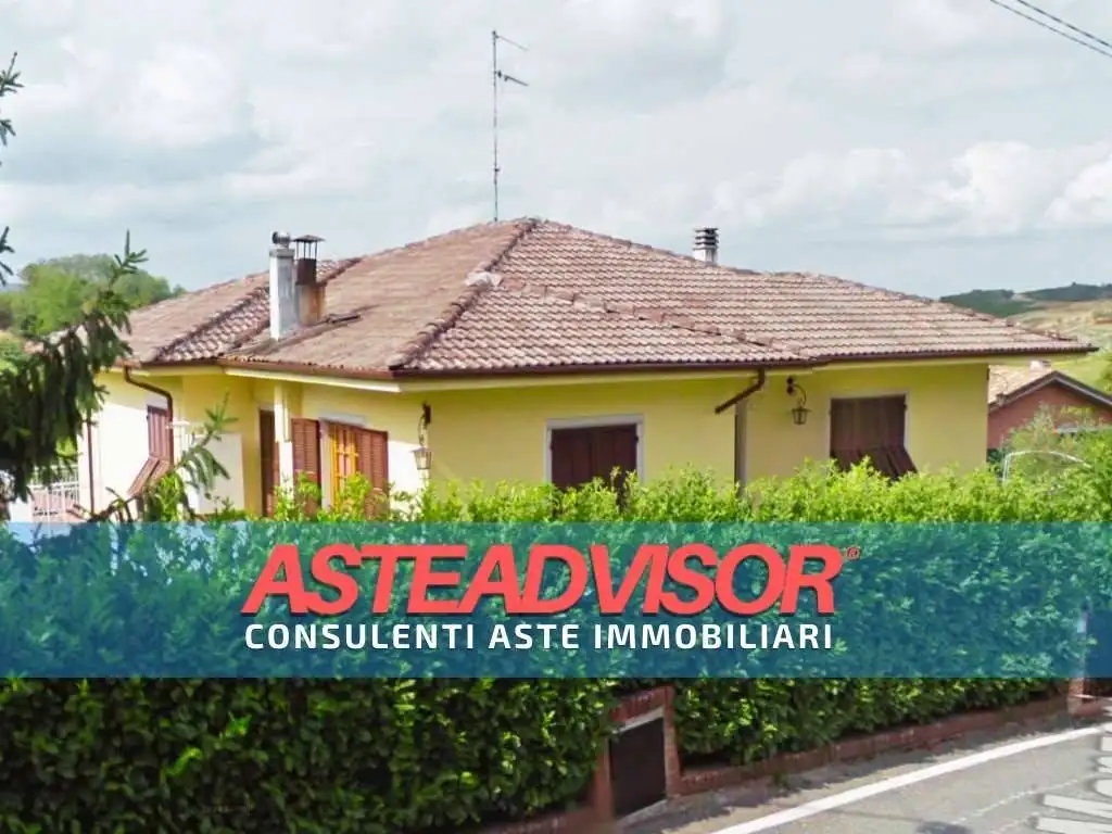 Villa in asta a Mornese