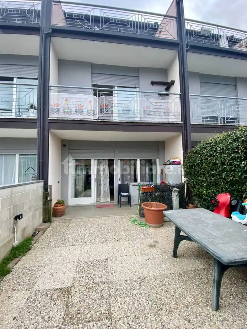 Villetta a schiera in vendita a Olginate