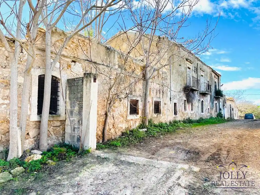 Rustico - Casale in vendita a Noto